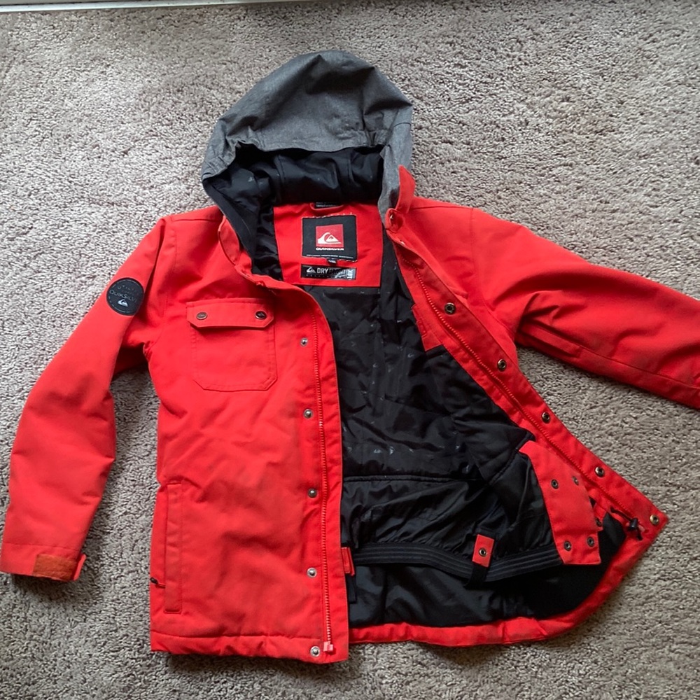 Boys QUIKSILVER Winter Snowboard Ski Jacket Coat 10k Size Small / 10 12